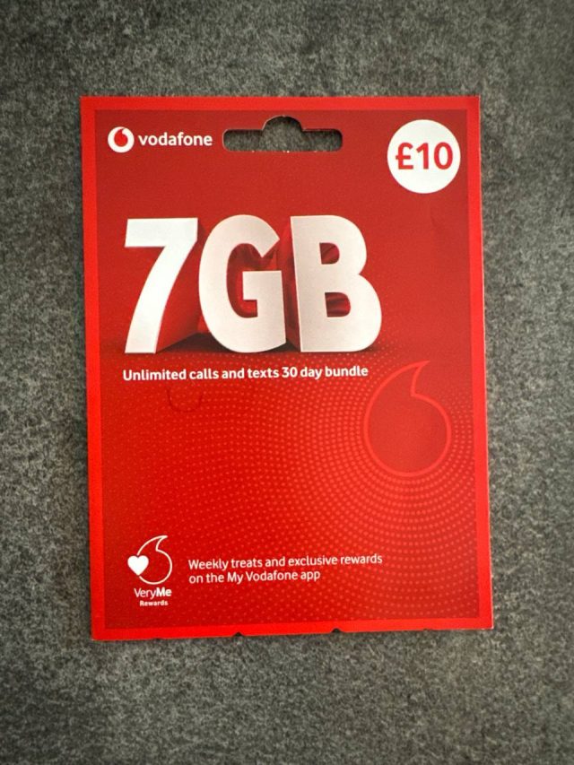 ثبت‌نام (به‌نام کردن) سیم کارت ودافون انگلیس Vodafone UK